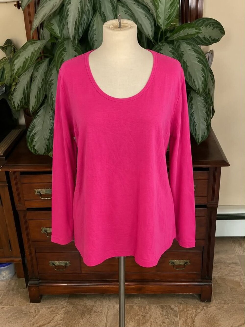 2 Just My Size Bright Pink Scoop Neck Long Sleeve Top 3X #010